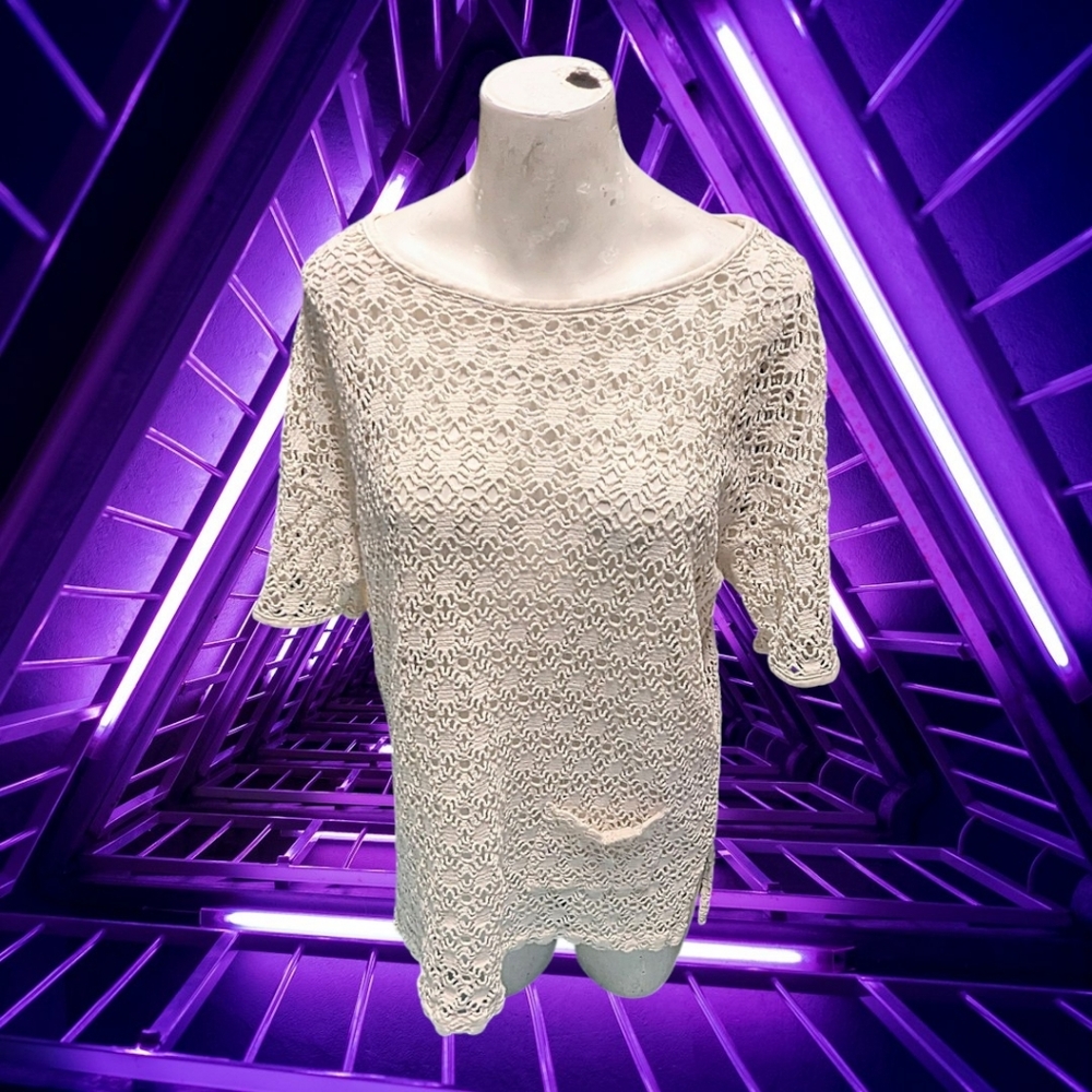Women's Wear Abouts Crocheted Blouse